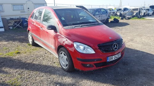 Dezmembram Mercedes - B-Class - 2.0diesel - 2006 - W245 - volan stanga