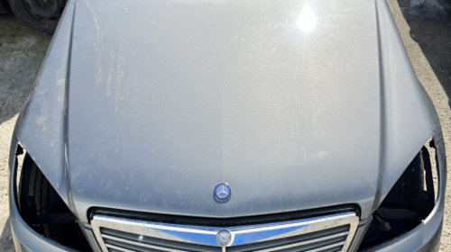 Dezmembram Mercedes-Benz C-Class W204/S204 [2007 - 2012] wagon 5-usi C220  CDI AT (170 hp)