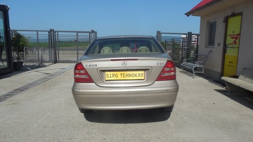 Dezmembram Mercedes-Benz C200 W203 2.2 CDTI An 2003!