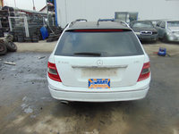 Dezmembram Mercedes Benz C220, 2.2CDI, Tip Motor 6468, An fabricatie 2009