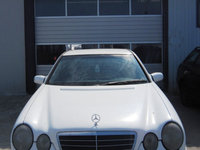 Dezmembram Mercedes-Benz E class (W210) E220 CDI anul 1999-2002, 143CP