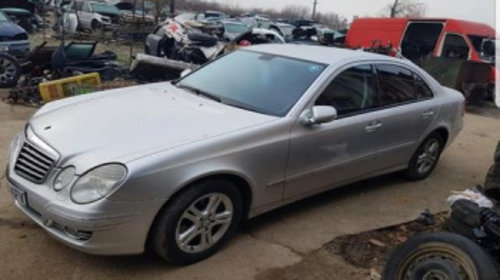 Dezmembram Mercedes-Benz E-Class W211/S211 [f