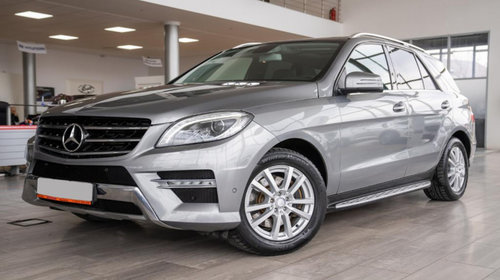 Dezmembram Mercedes-Benz M-Class W166 [2011 - 2015] Crossover 5-usi ML 300 BlueEfficiency 7G-Tronic Plus 4Matic (249 hp) ML W166