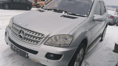 Dezmembram Mercedes Benz ML 320 2007 3.0 CDI 4-matic Diesel Cod Motor 642.940 224CP/165KW