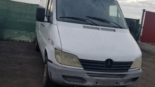 Dezmembram Mercedes-Benz Sprinter