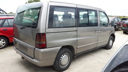 Dezmembram Mercedes - Benz Vito