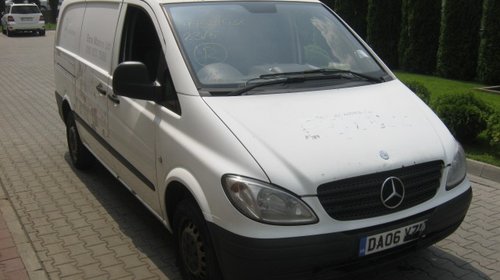 Dezmembram Mercedes Benz Vito