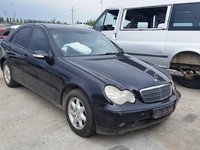 Dezmembram Mercedes C-Class - W203 - berlina - 2003 - 2.2cdi