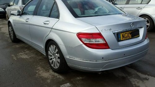 Dezmembram Mercedes C200 An Fabricatie 2010 2.2 CDI