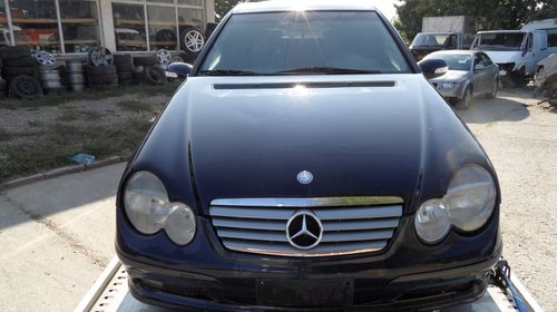 Dezmembram mercedes c220,coupe,2,2, diesel di