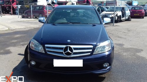 Dezmembram MERCEDES C320 - AMG SPORT 3.0 CDI - W 204 An 2008, 2987 cm3,165 kw, 221 CP, Automat, Interior piele