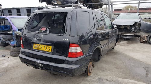 Dezmembram Mercedes ML 270 model W163