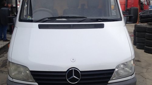 Dezmembram Mercedes Sprinter 2.2 CDI , fabr 2