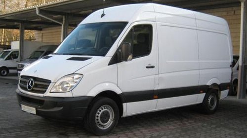 Dezmembram Mercedes Sprinter model 2008