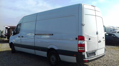 Dezmembram Mercedes Sprinter W906 FRIGORIFIC 313 CDI, Motor 2.2, An 2012 , Manual 6 Trepte,EURO 5.