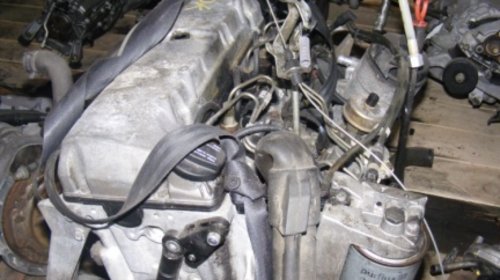 Dezmembram mercedes vito 2,3 diesel tip motor om.601.11 anul 1998