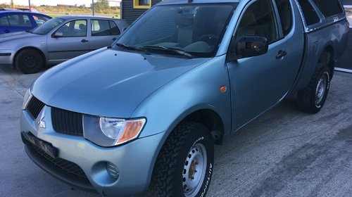 Dezmembram Mitsubishi L200 2007 2.5 Di-D 4D56