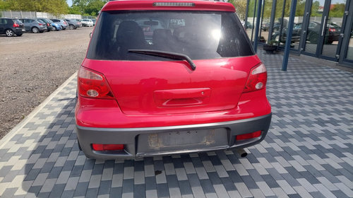 Dezmembram Mitsubishi Outlander 2005 2.4 benzina 4G69