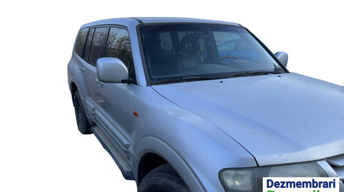 Dezmembram Mitsubishi Pajero 3 [1999 - 2003] SUV 5-usi 3.2 DI-D AT (165 hp) Cod motor 4M41