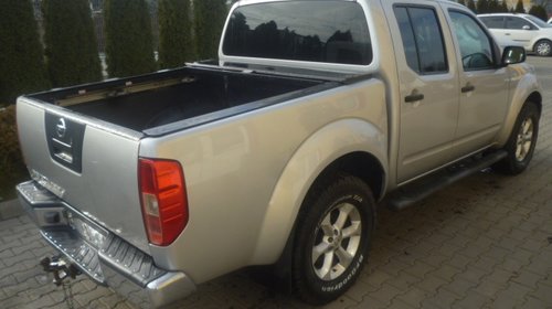 Dezmembram Nissan Navara D40