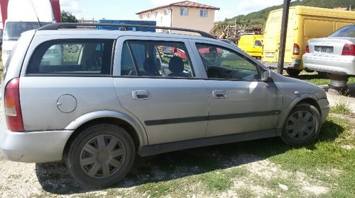 Dezmembram Opel Astra G 2.0 diesel anul 2002 