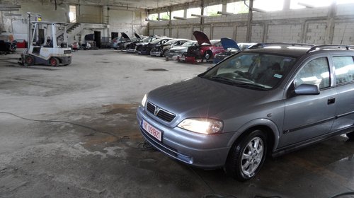 Dezmembram opel astra g,2,0 diesel,automata,din 2003