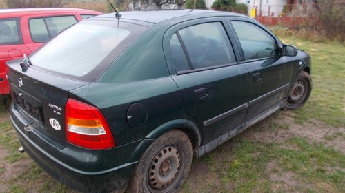 Dezmembram opel Astra G 2000