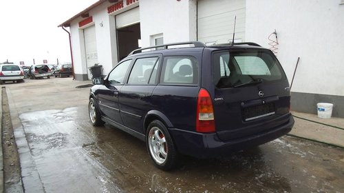 Dezmembram opel astra g caravan din 2001-1,7 dti