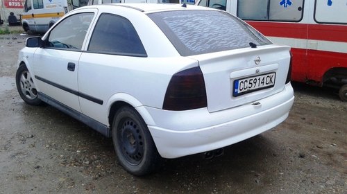 Dezmembram Opel Astra G - Coupe - 1.8i - 2000