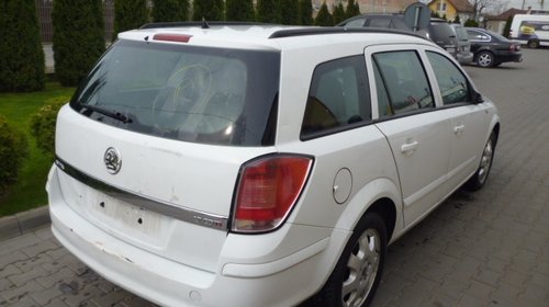 Dezmembram Opel Astra H 2005