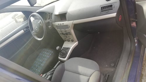 Dezmembram Opel Astra H 2007 1.3cdti