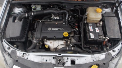 Dezmembram Opel Astra H, motor 1.4 I, tip Z14XEP, fabricatie 2005