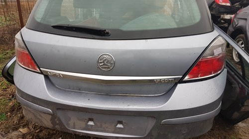 Dezmembram Opel Astra H