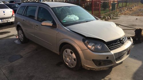 Dezmembram Opel Astra H