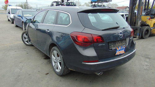 Dezmembram Opel Astra J, 2.0CDTI, Tip Motor A20DTH, An fabricatie 2013.