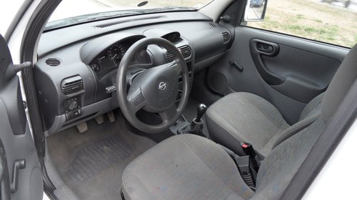 Dezmembram opel combo 1,7 dti,isuzu,diesel,din 2002