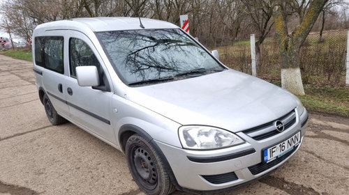 Dezmembram Opel Combo C [facelift] [2005 - 2011] Tour Tramp minivan 5-usi 1.3 CDTI MT (75 hp)