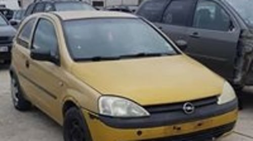 Dezmembram Opel Corsa C , 1.0 b , 43kw , 58 cp SEMI AUTOMATIC !