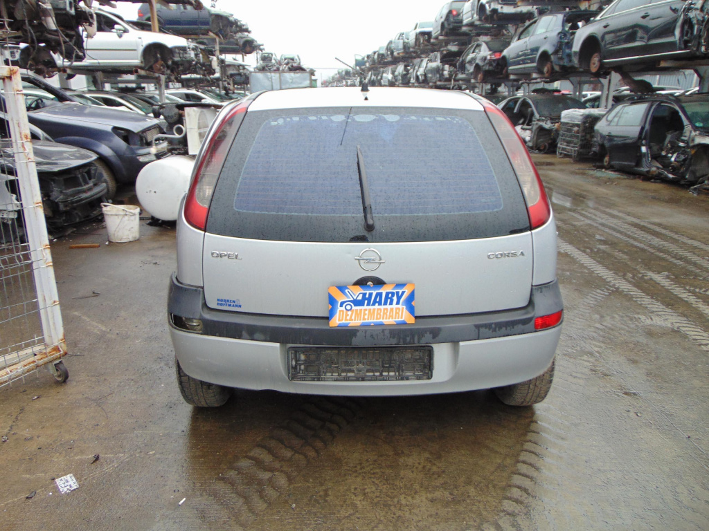 Dezmembram Opel Corsa C, 1.0i, Tip Motor Z10XE, An fabricatie 2001