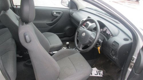 Dezmembram opel corsa c 1.2 2001