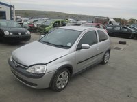 Dezmembram opel corsa c 1.2i 2001