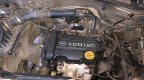 Dezmembram Opel Corsa C [2000 - 2003] Hatchback 5-usi 1.0 MT (58 hp) Corsa C Z10XEP