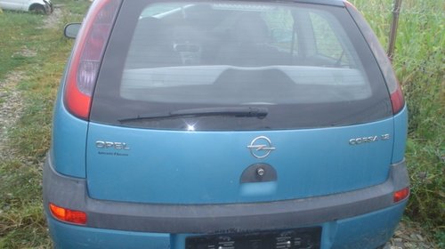 Dezmembram opel corsa c 2003