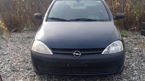 Dezmembram OPEL CORSA C, An 2001, 1.0 Benzina, 973 cm3, 43 KW, Cod motor: Z10XE