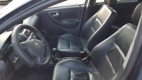 Dezmembram Opel Corsa C An 2005