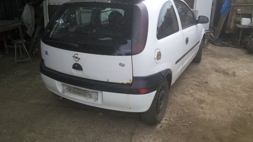 Dezmembram opel corsa c mot.1,7diesel