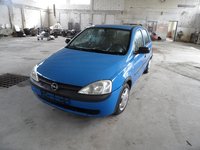 Dezmembram opel corsa c,motor de 1,0 benzina din 2002