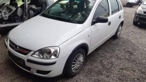 Dezmembram Opel Corsa C