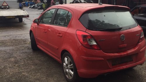 Dezmembram Opel Corsa D motor Z17DTR