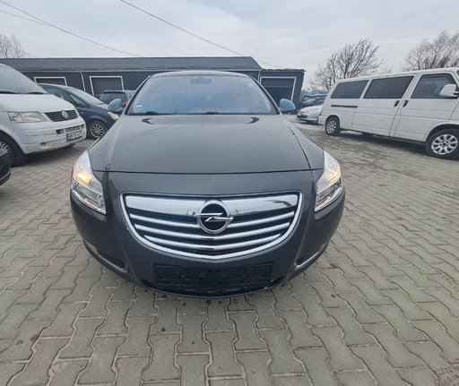 Dezmembram Opel Insignia A